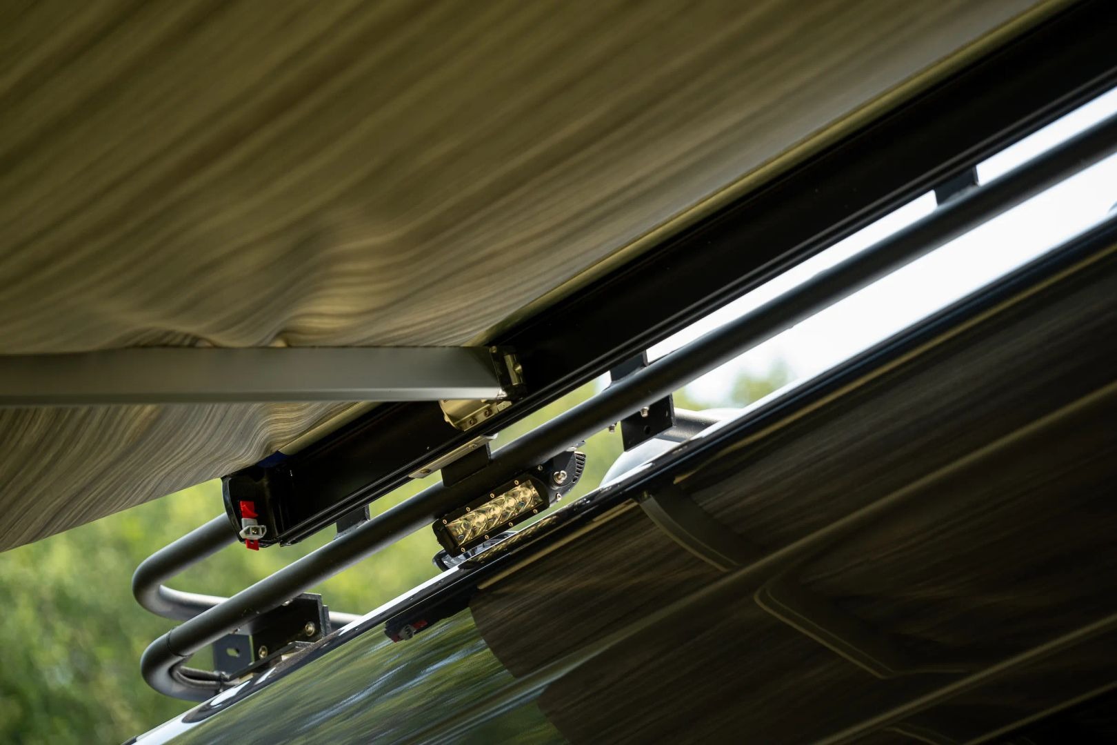 Custom 2019 Mercedes-Benz Sprinter 170 Camper