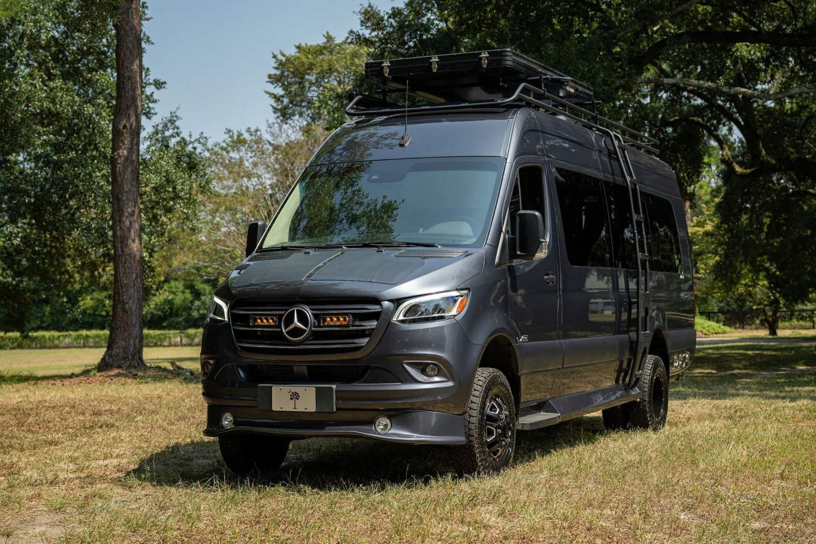 Custom 2019 Mercedes-Benz Sprinter 170 Camper
