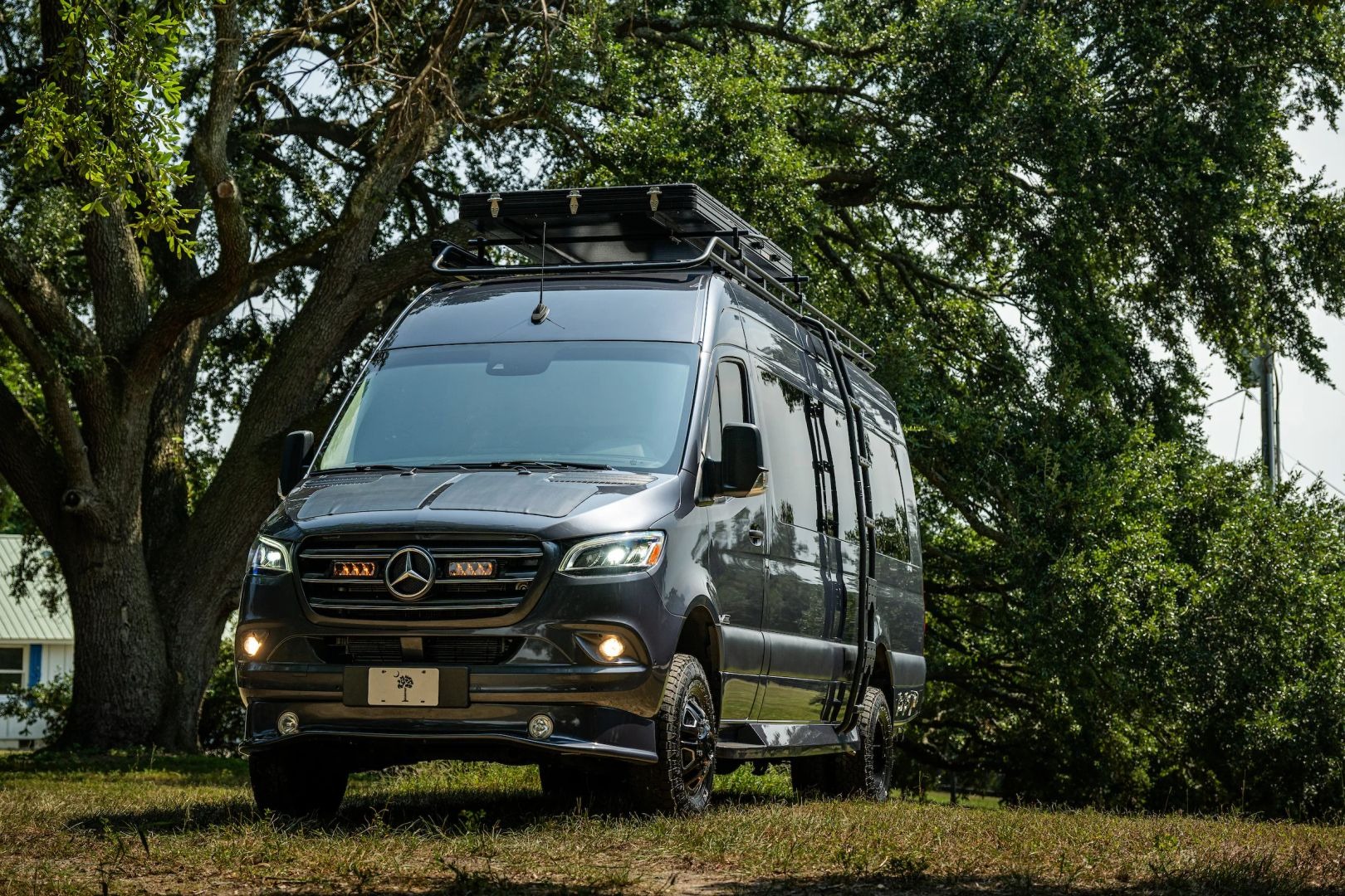 Custom 2019 Mercedes-Benz Sprinter 170 Camper