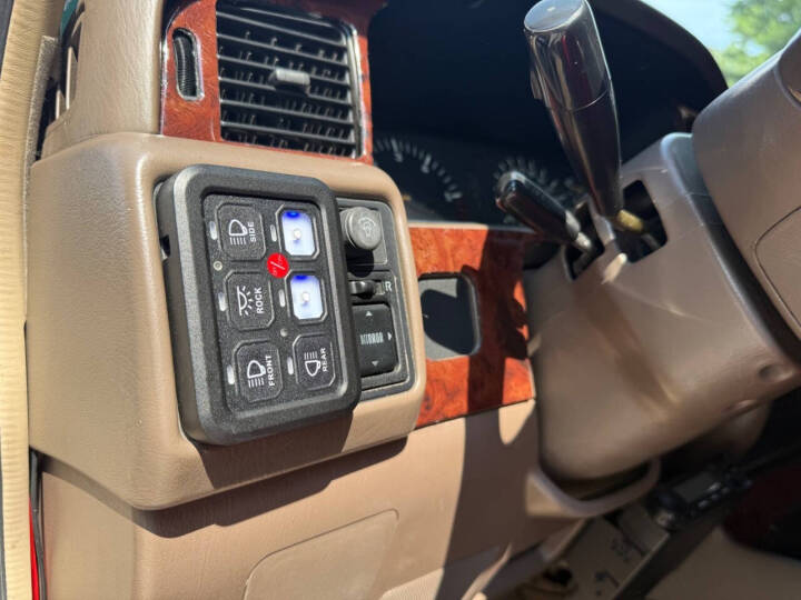 Modified 1997 Lexus LX 450