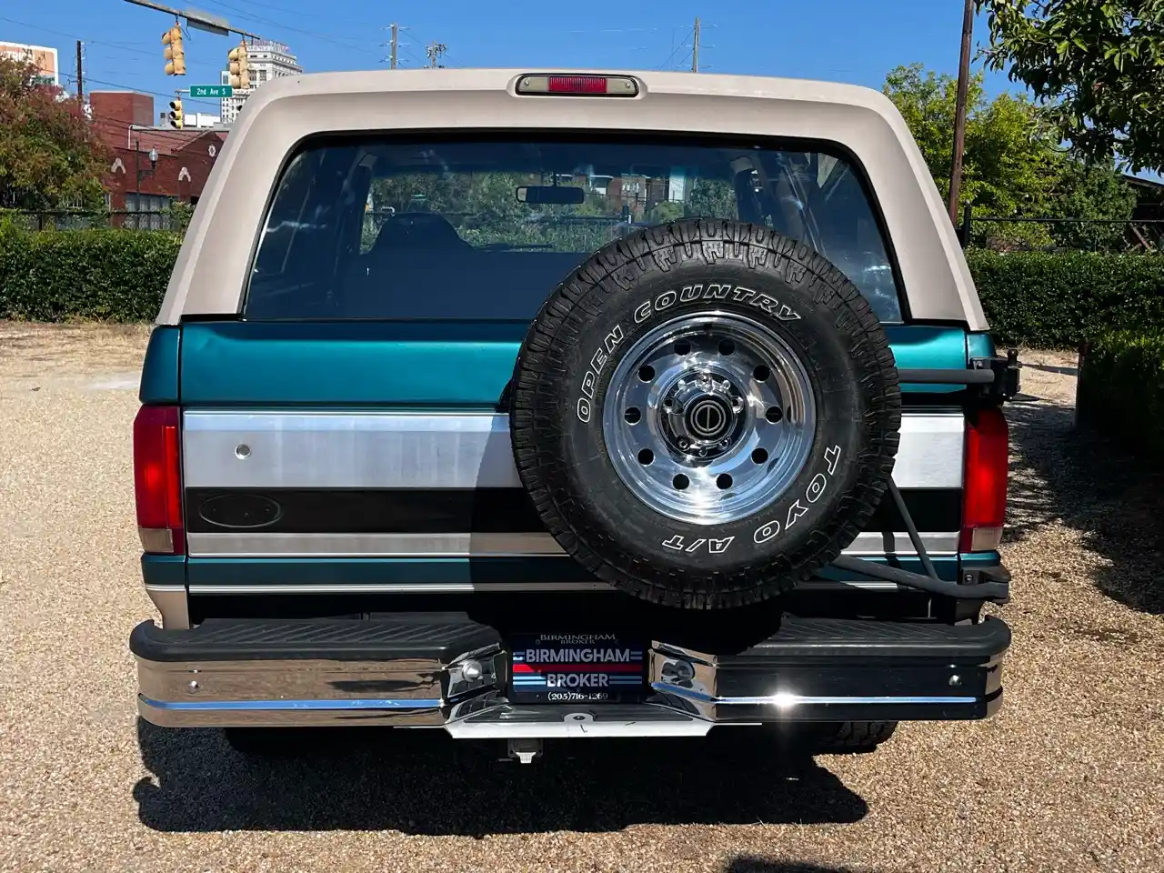 1996 Ford Bronco Eddie Bauer - 5