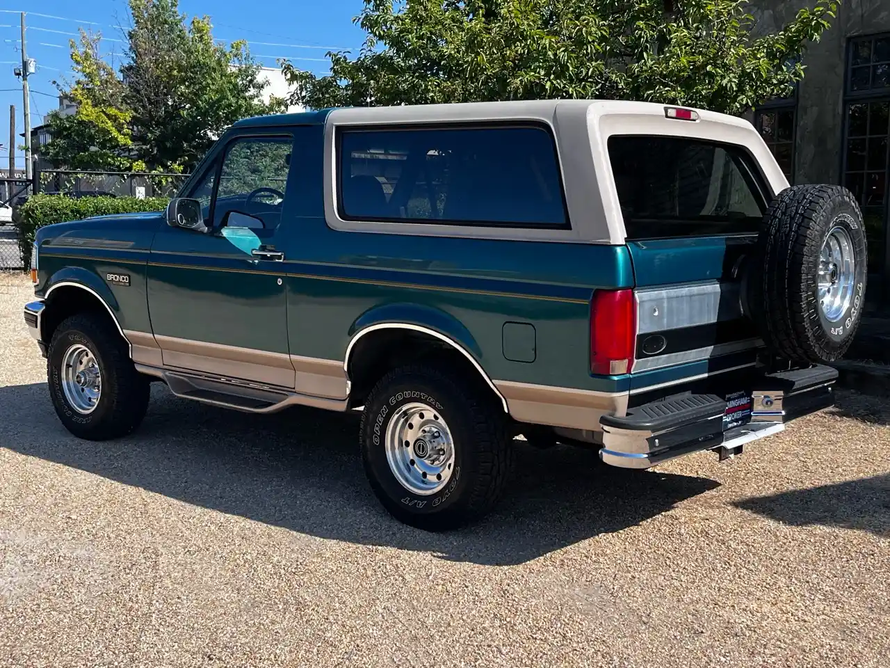 1996 Ford Bronco Eddie Bauer - 3