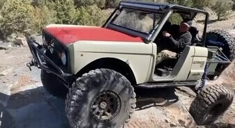 1975 Ford Bronco - 2
