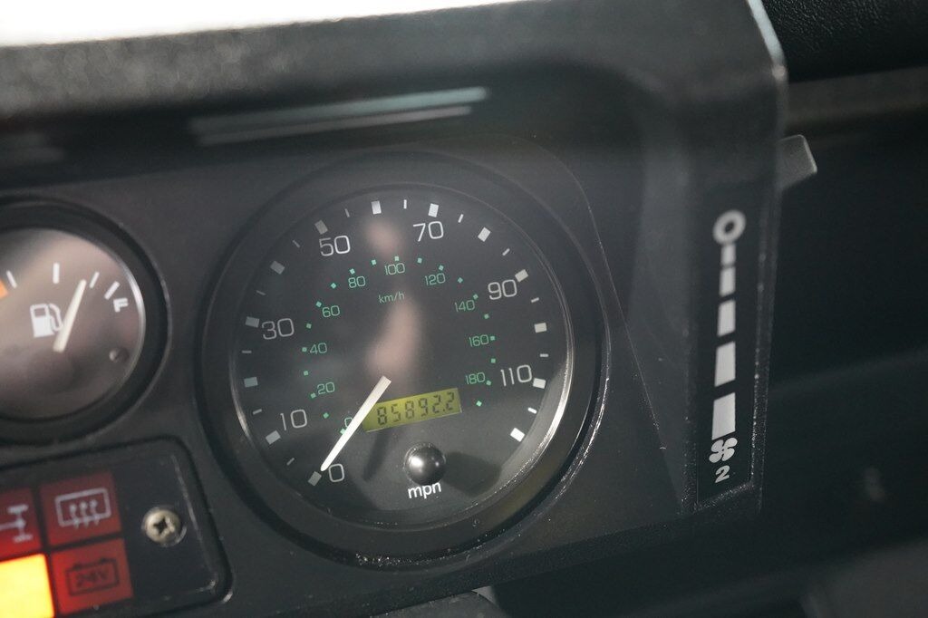 1997 Land Rover Defender 90