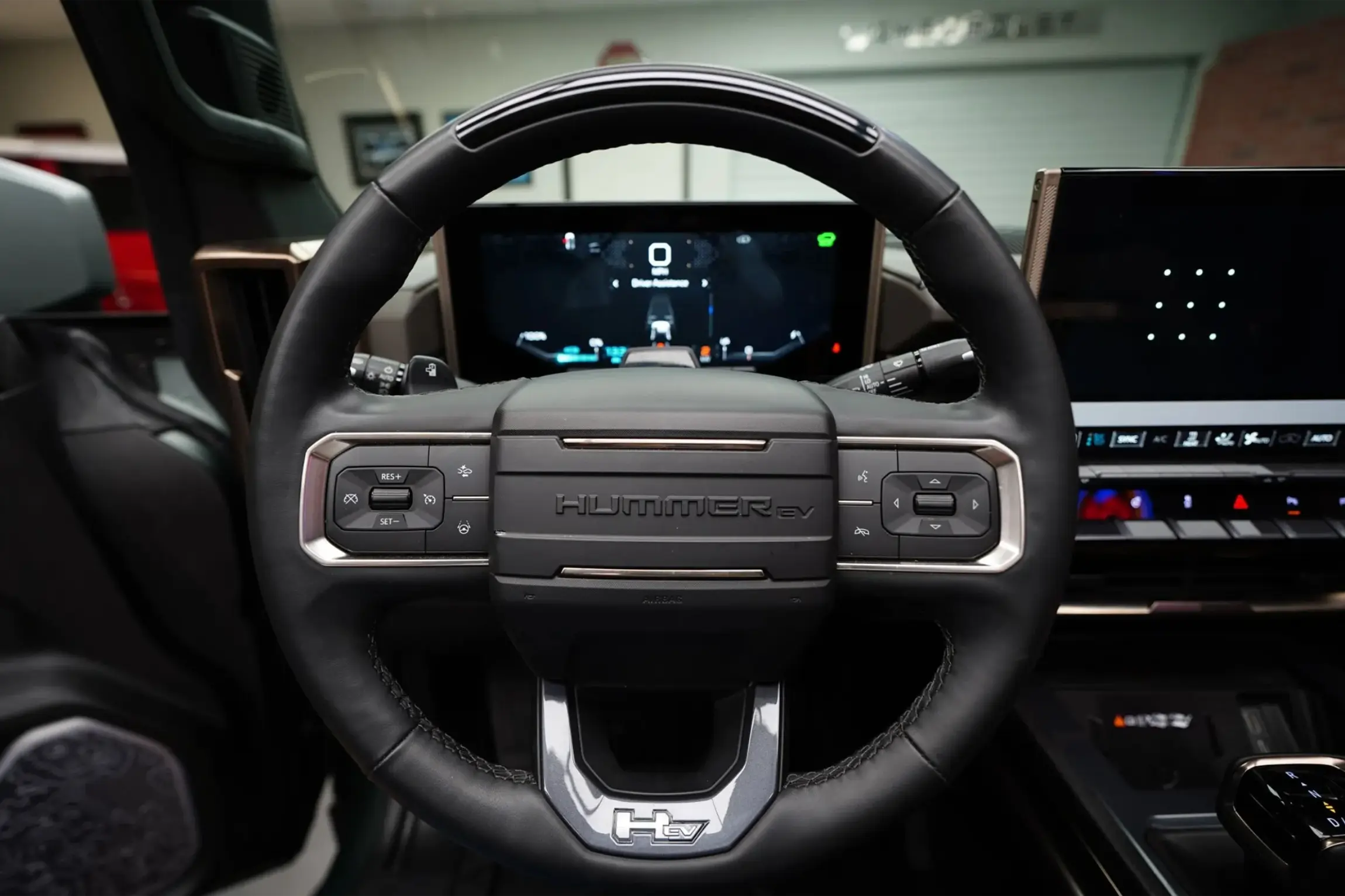 2024 GMC Hummer EV 3X Lunar Edition