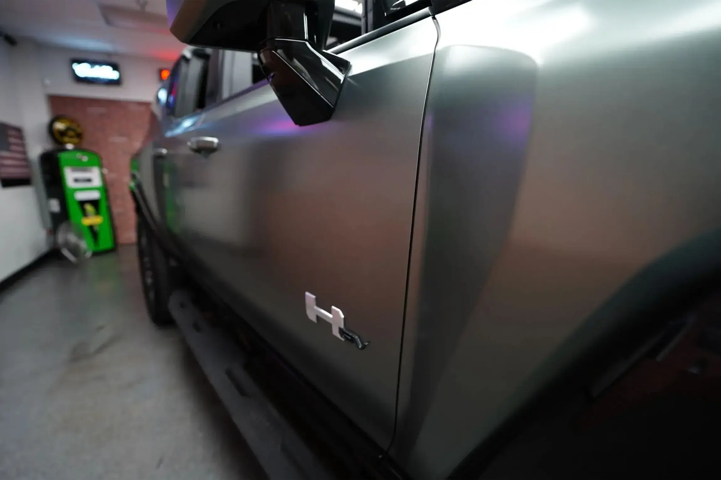 2024 GMC Hummer EV 3X Lunar Edition