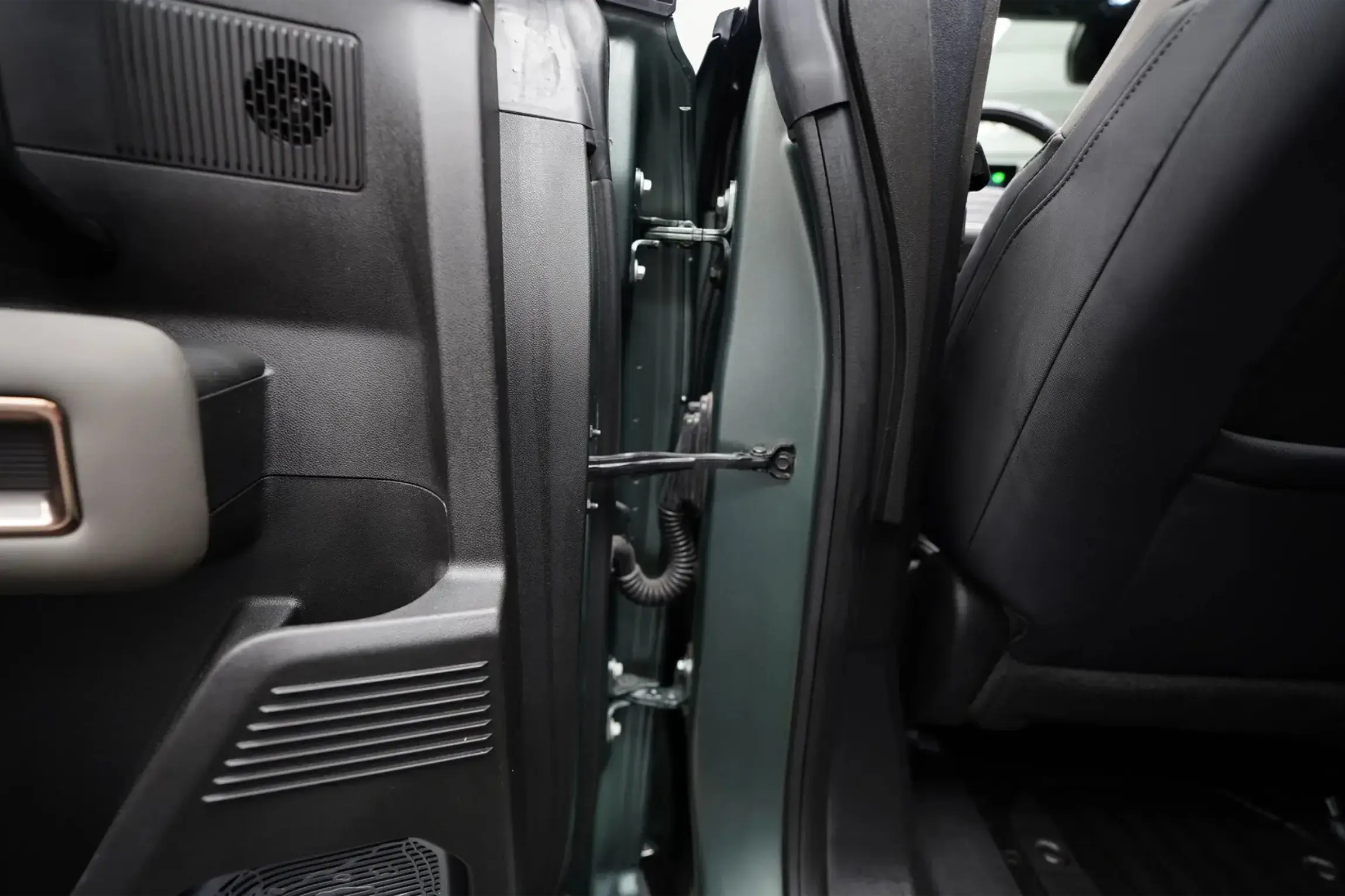 2024 GMC Hummer EV 3X Lunar Edition