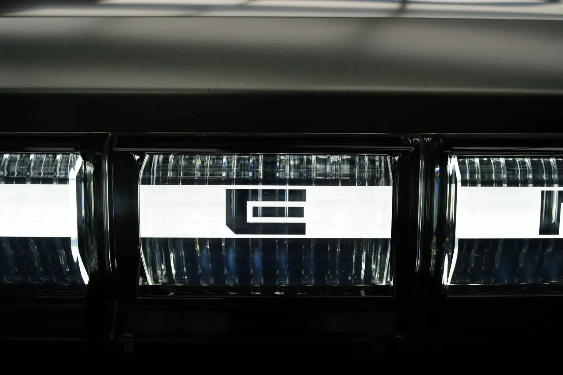 2024 GMC Hummer EV 3X Lunar Edition
