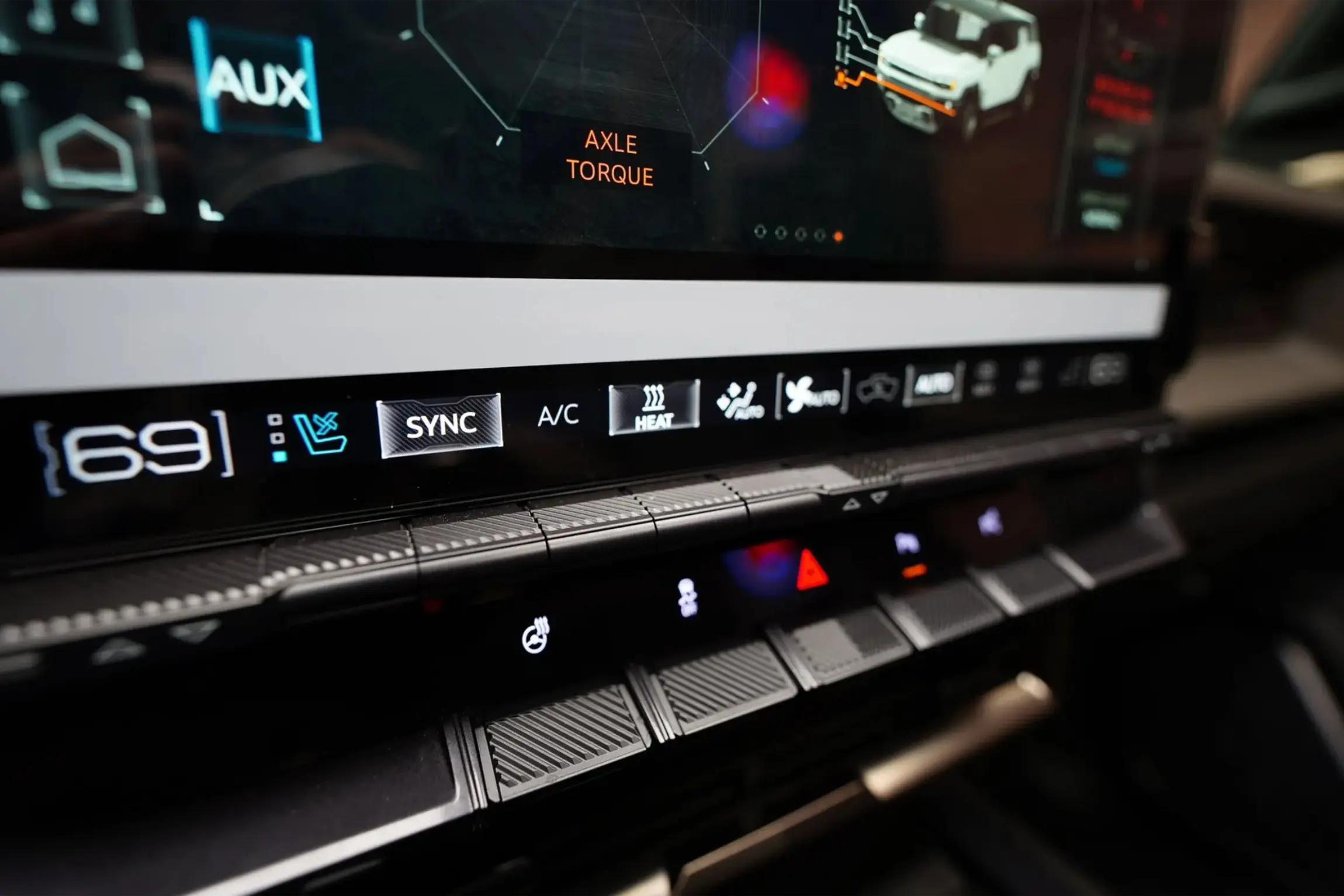2024 GMC Hummer EV 3X Lunar Edition
