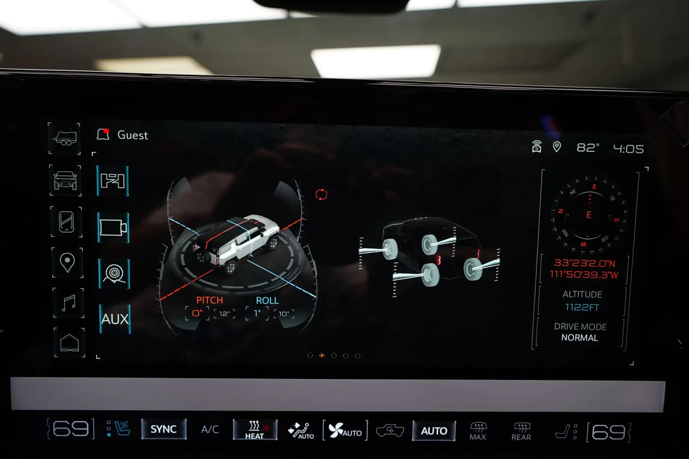 2024 GMC Hummer EV 3X Lunar Edition