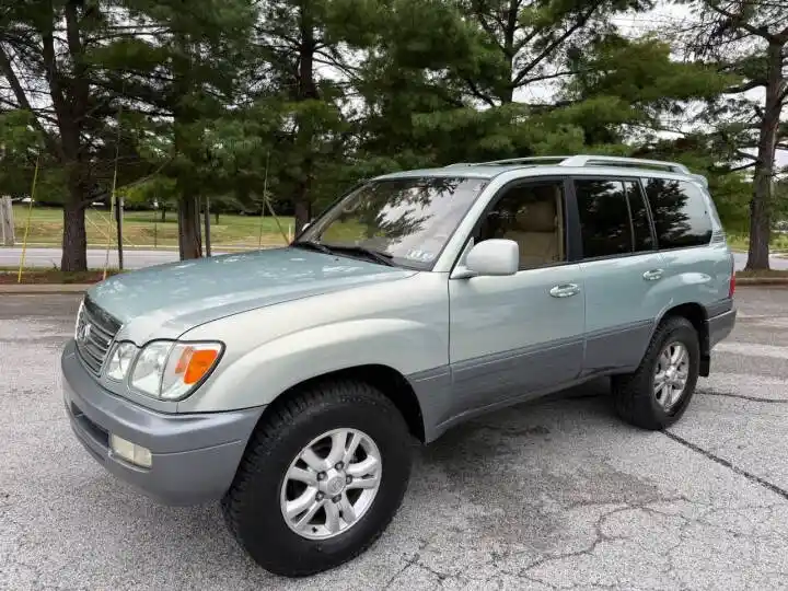  Lexus LX