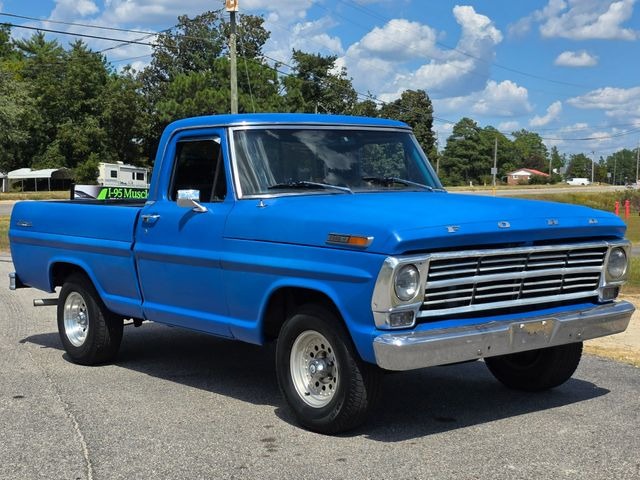  Ford F-100