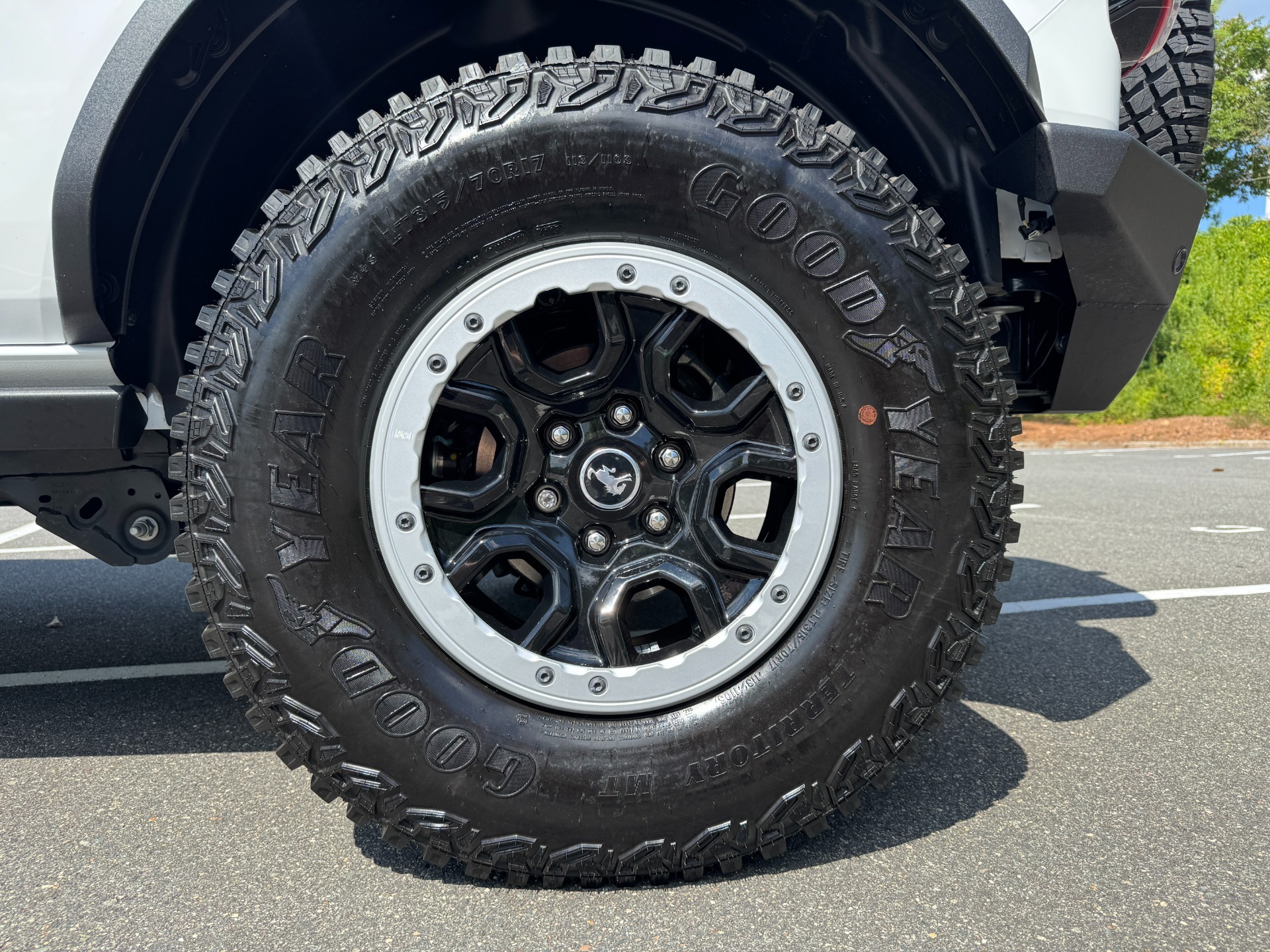 Modified 2024 Ford Bronco Badlands