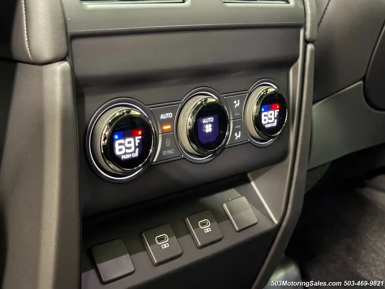 2025 Land Rover Defender 110