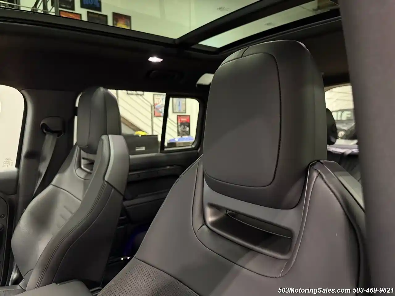 2025 Land Rover Defender 110