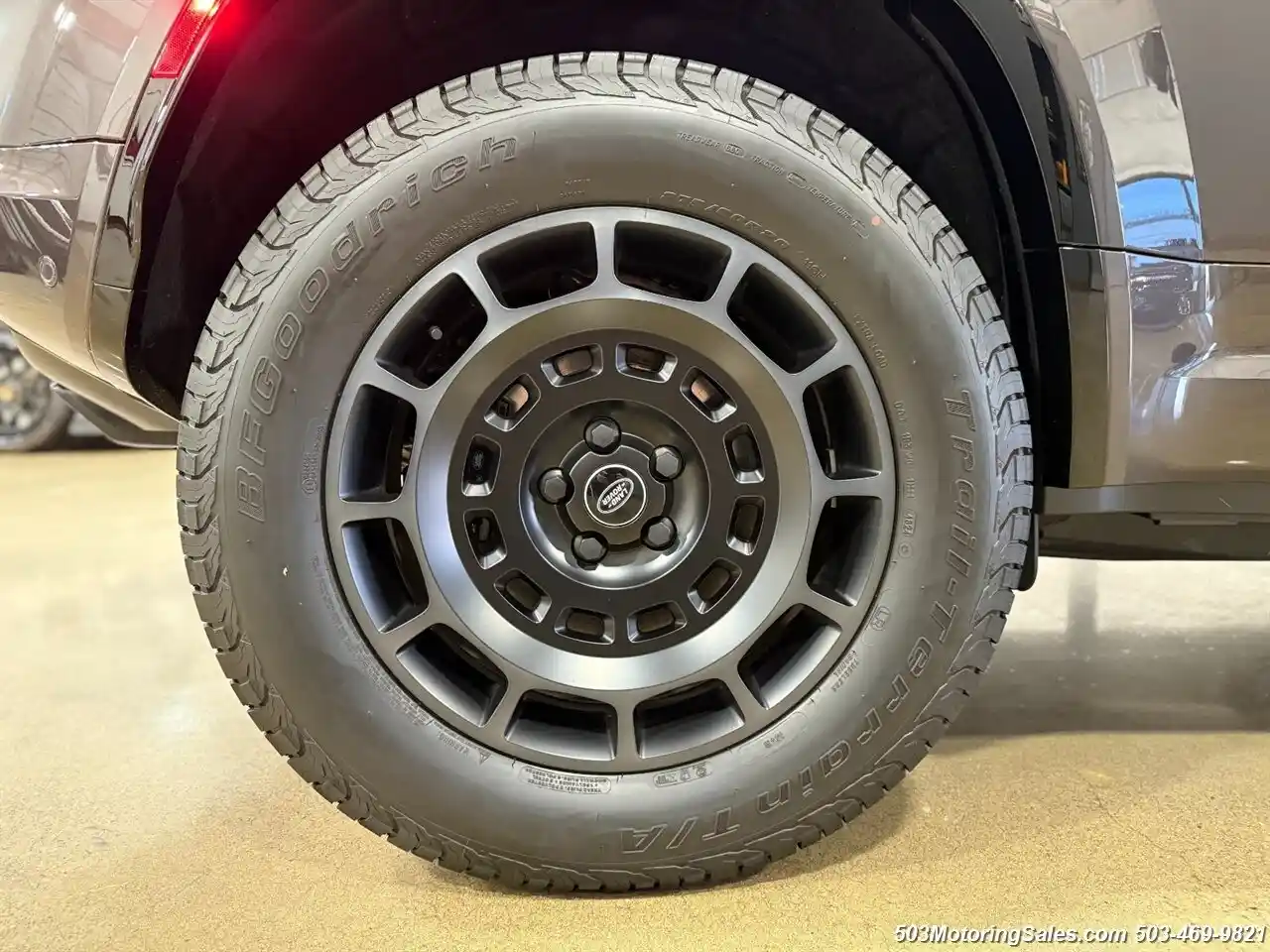 2025 Land Rover Defender 110
