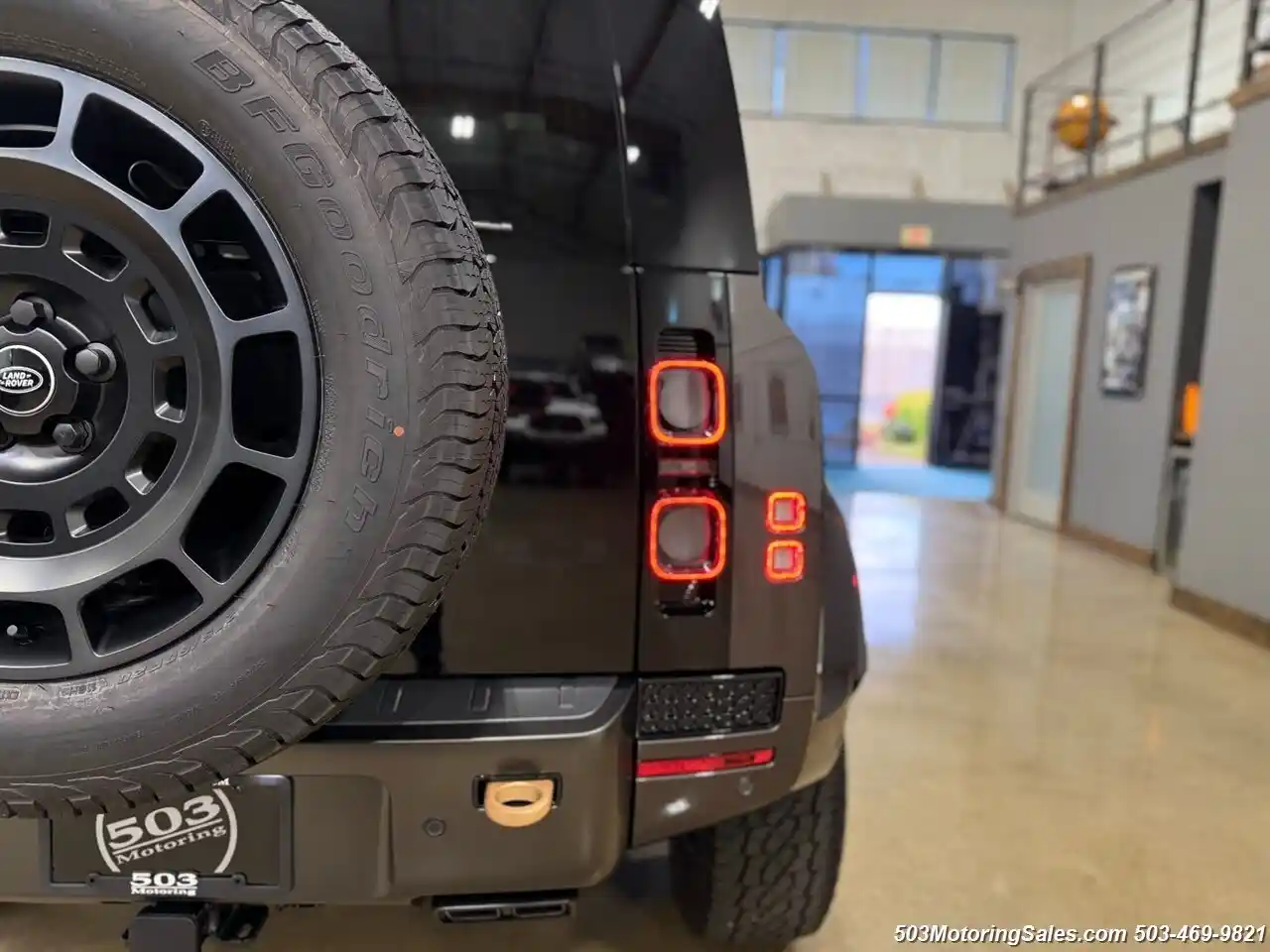 2025 Land Rover Defender 110