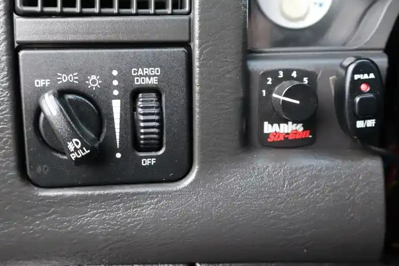 2004 Dodge Ram Pickup 3500 SLT