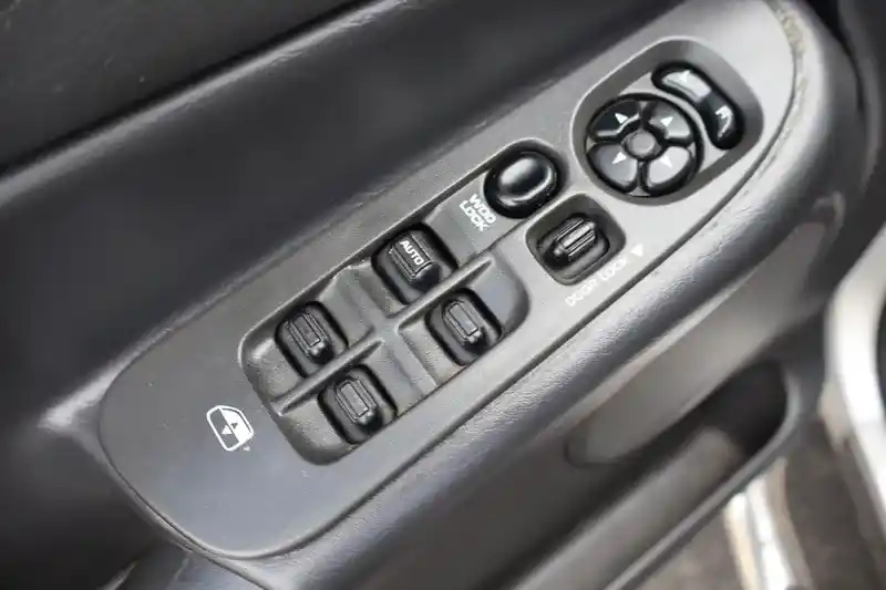 2004 Dodge Ram Pickup 3500 SLT
