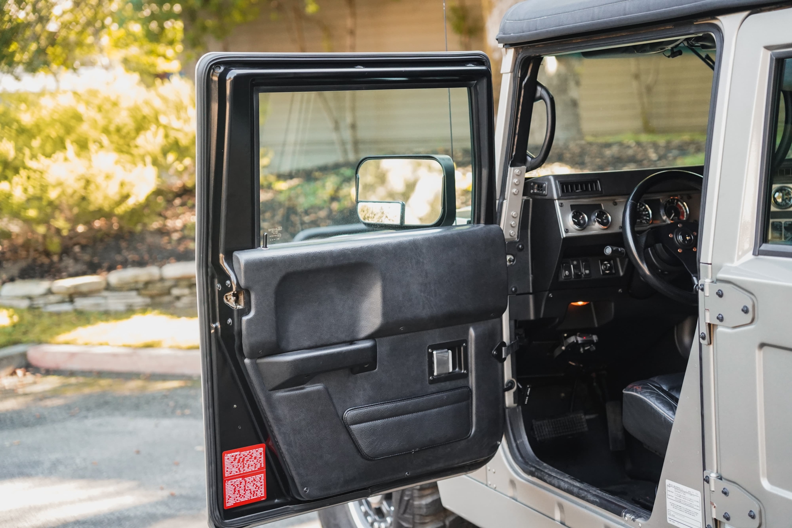 Sold: 2006 Hummer H1 Alpha