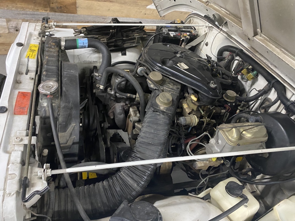 Sold: 1990 Jeep Wrangler Islander YJ