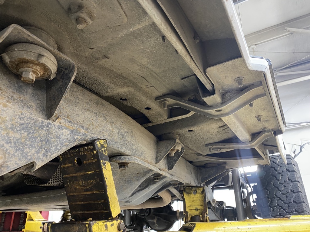 Sold: 1990 Jeep Wrangler Islander YJ