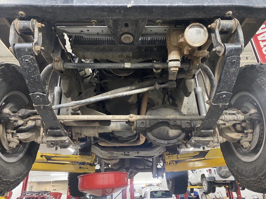 Sold: 1990 Jeep Wrangler Islander YJ