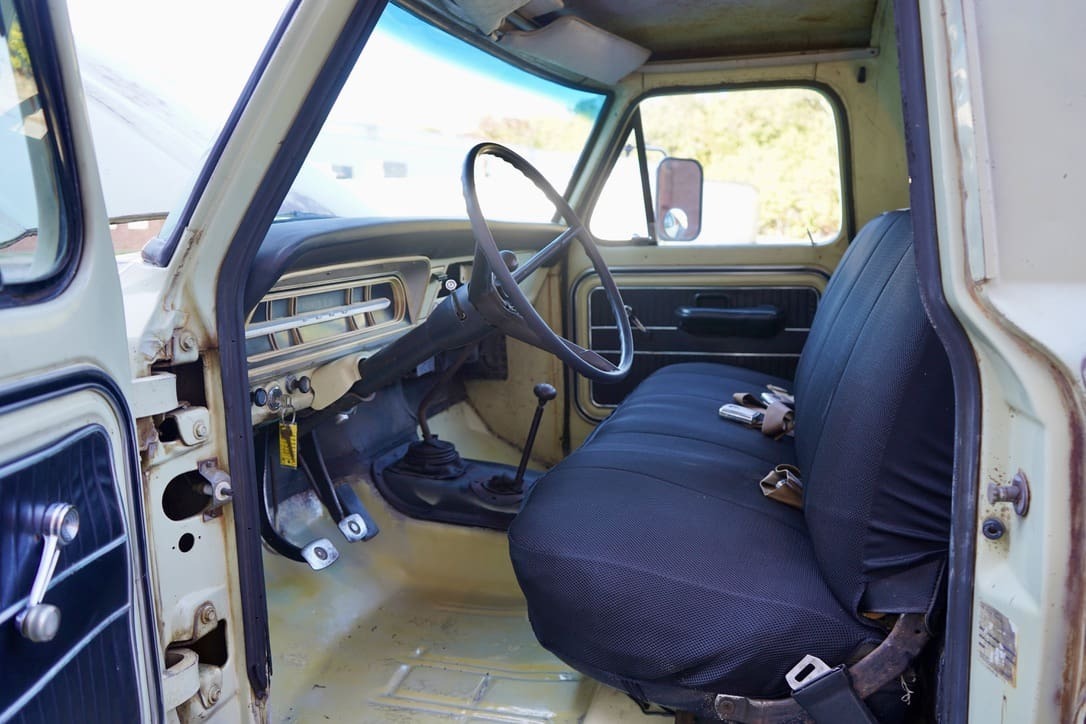 Sold: 1970 Ford F-250 Highboy 4×4