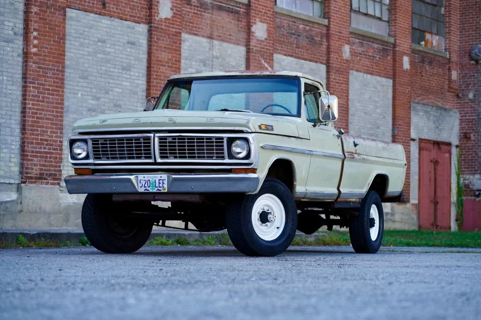 Sold: 1970 Ford F-250 Highboy 4×4