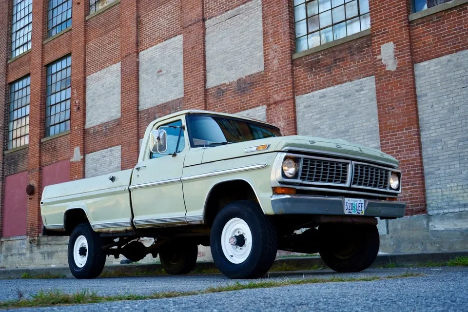 Sold: 1970 Ford F-250 Highboy 4×4