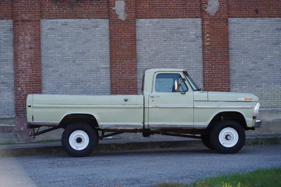 Sold: 1970 Ford F-250 Highboy 4×4