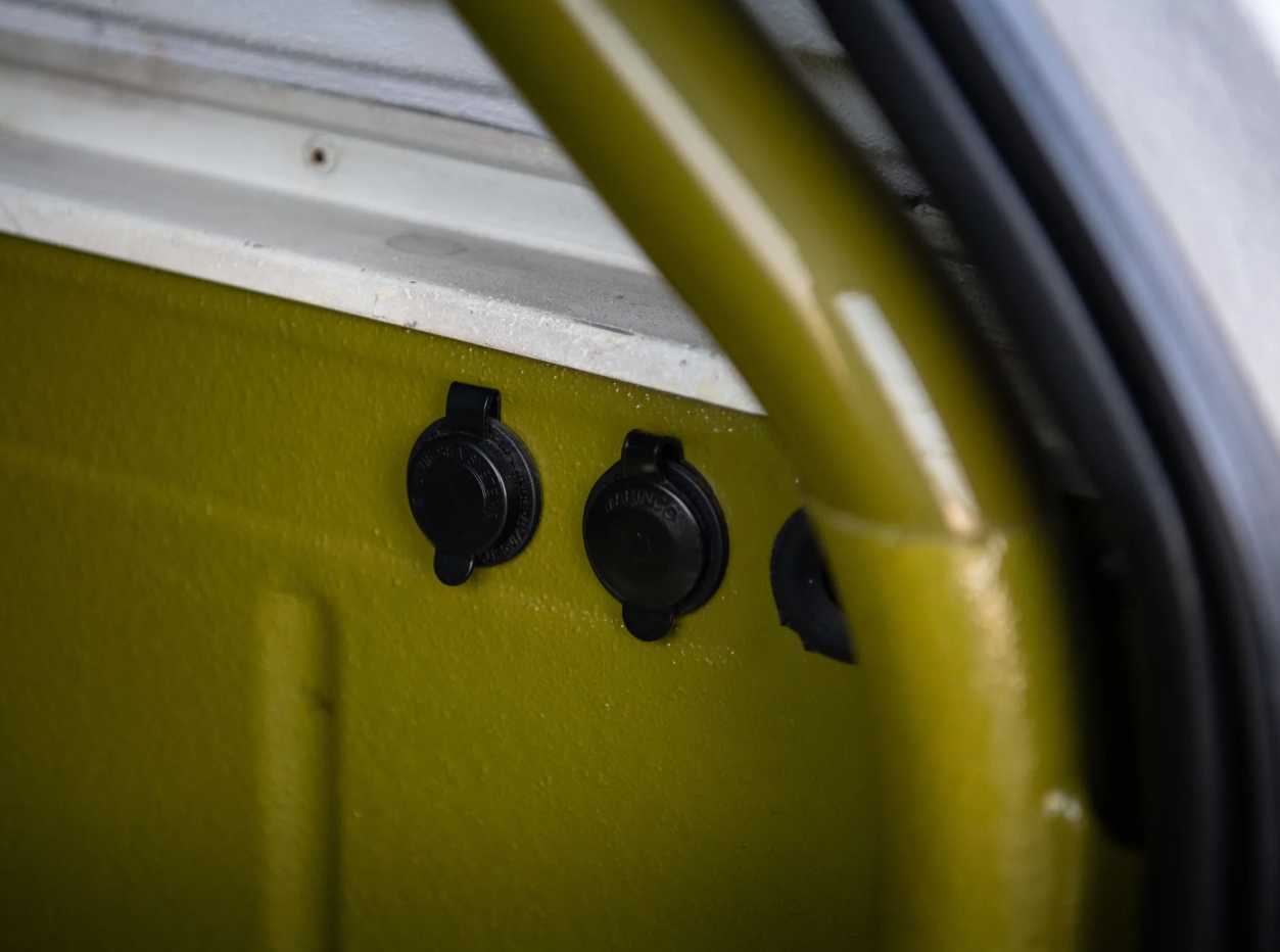 Sold: 1977 International Scout II Traveler