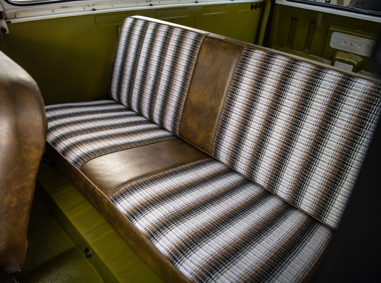 Sold: 1977 International Scout II Traveler