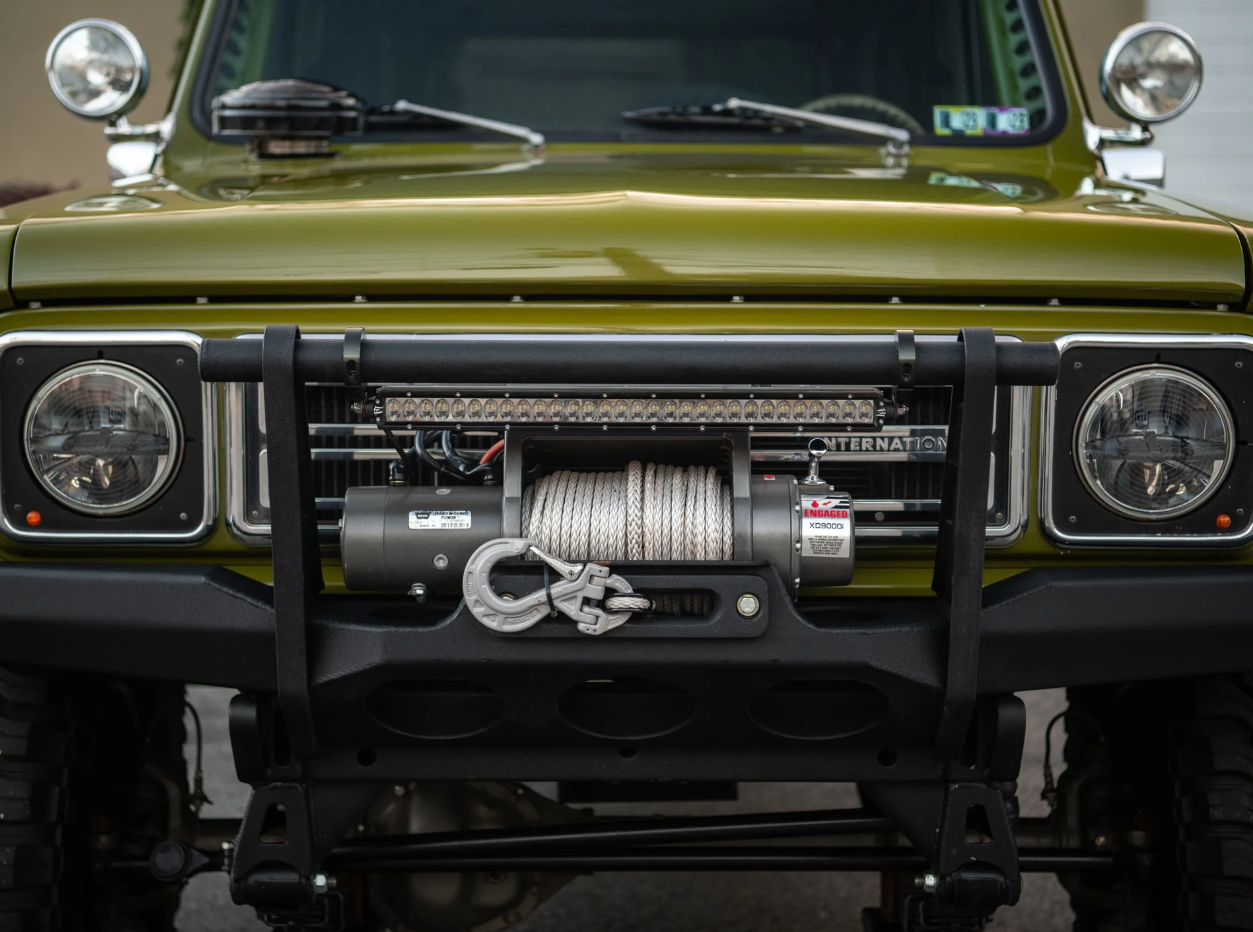 Sold: 1977 International Scout II Traveler