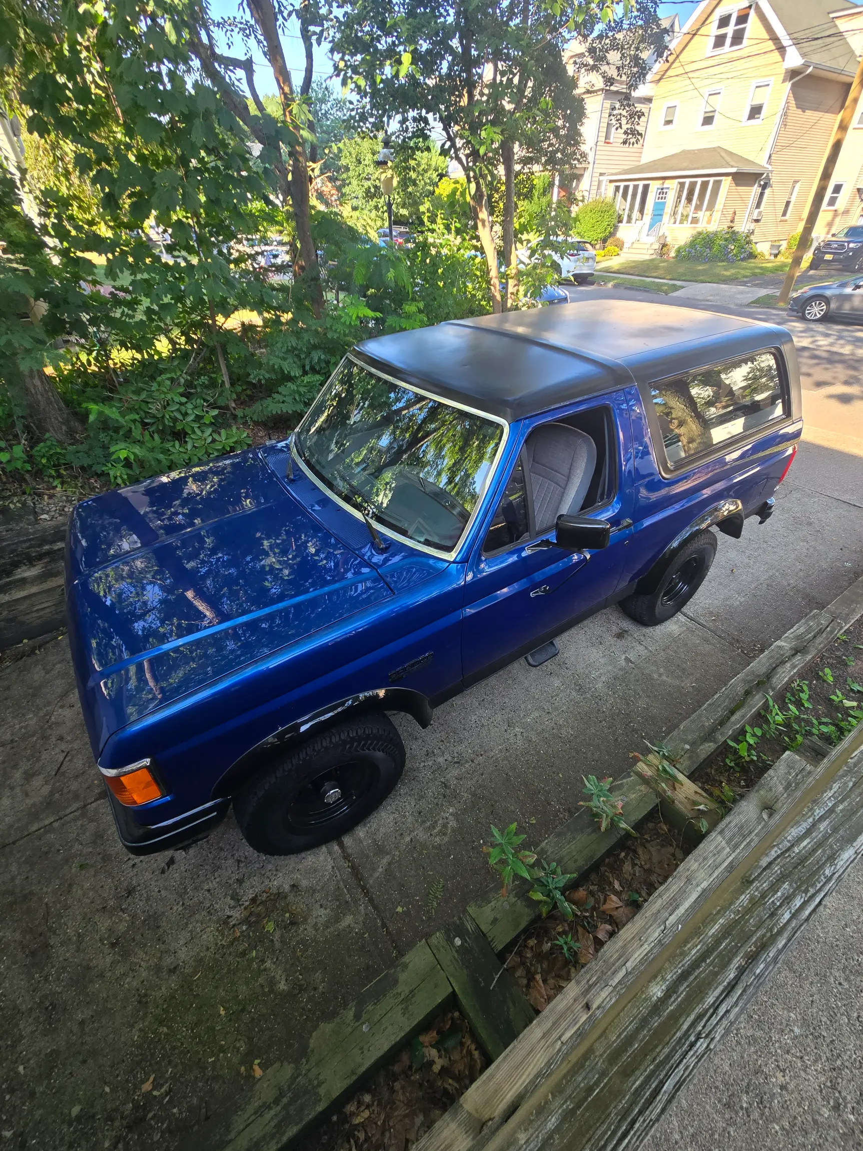 1991 Ford Bronco XLT 4×4
