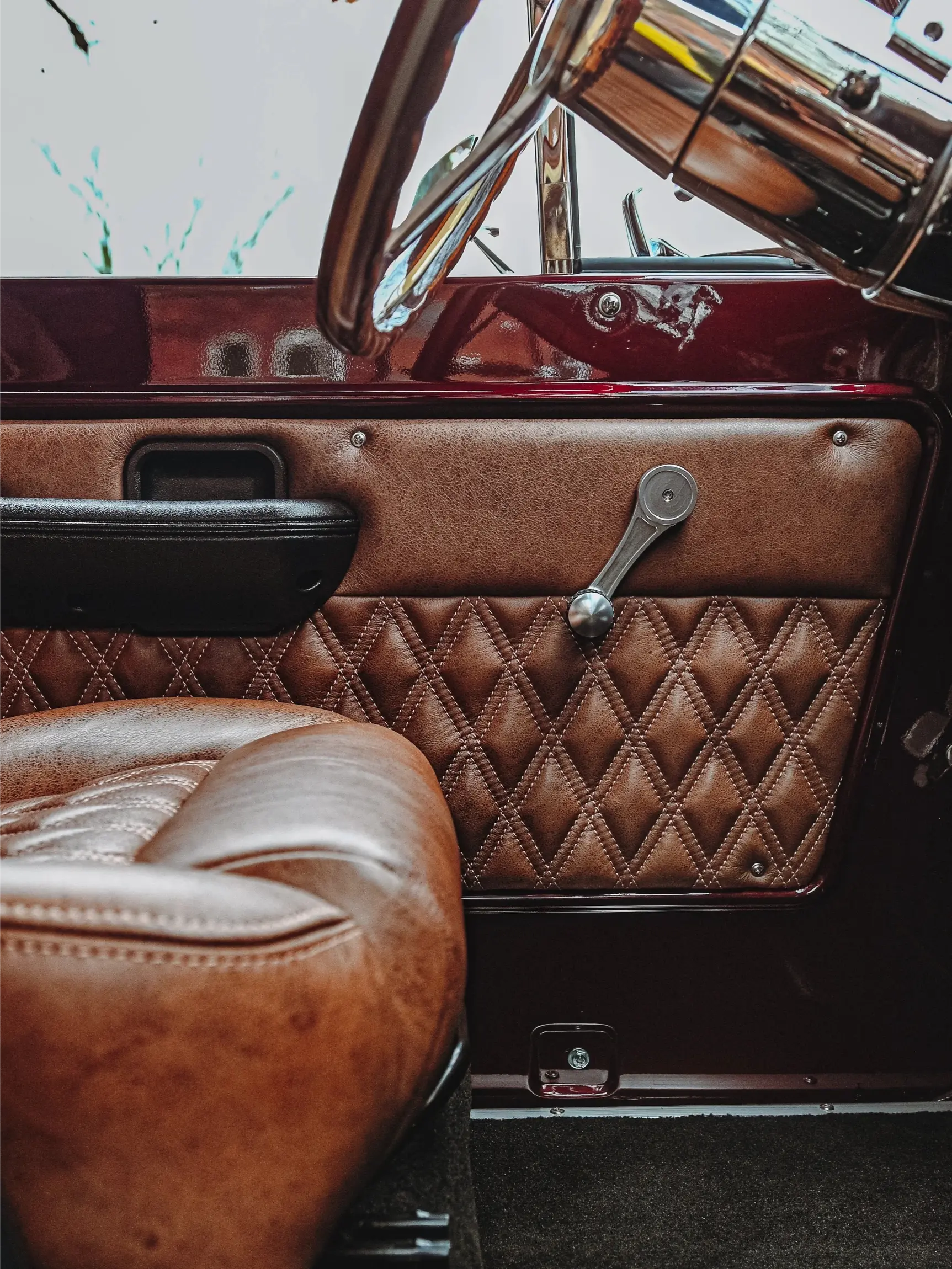 Modified 1968 Ford Bronco - 3