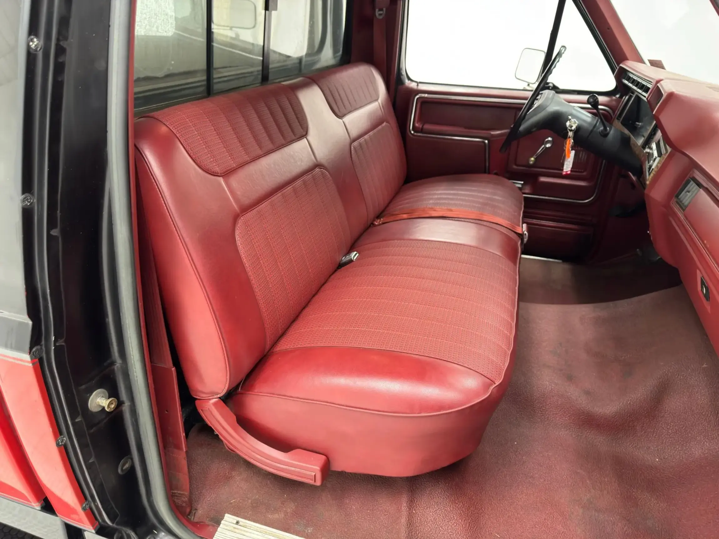 1986 Ford F-350 XL Long Bed Dually Pickup