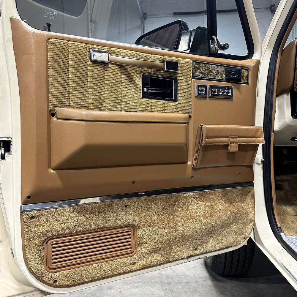 1991 GMC Suburban 1500 SLE