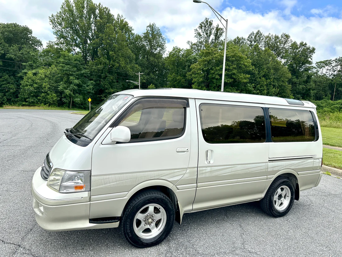 1999 Toyota HiAce Super Custom Living Saloon EX - 2