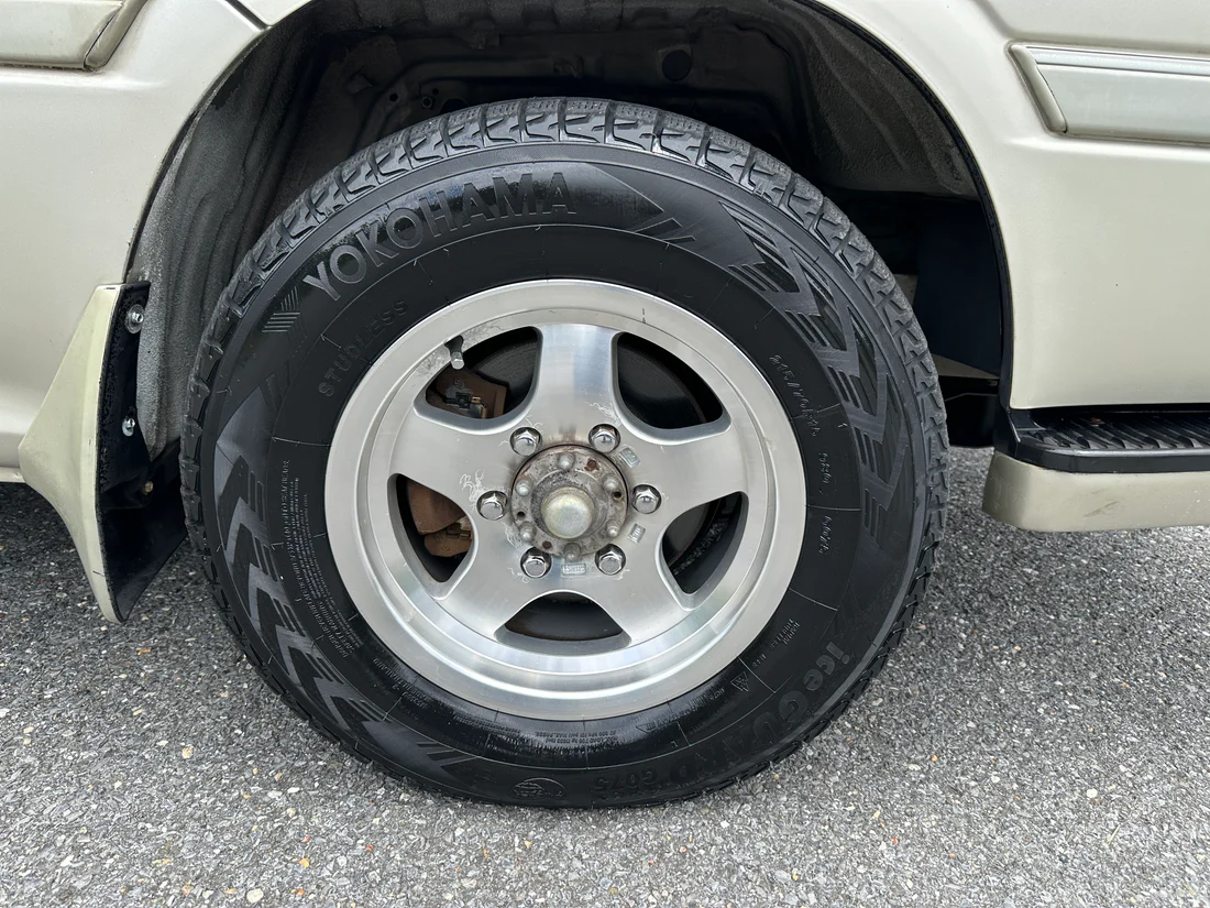 1999 Toyota HiAce Super Custom Living Saloon EX