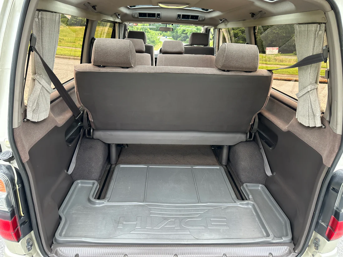 1999 Toyota HiAce Super Custom Living Saloon EX