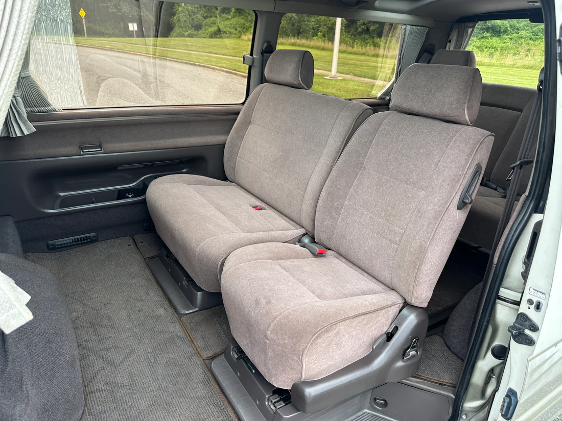 1999 Toyota HiAce Super Custom Living Saloon EX