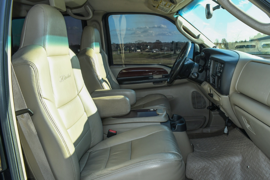 Sold: 2005 Ford Excursion Limited