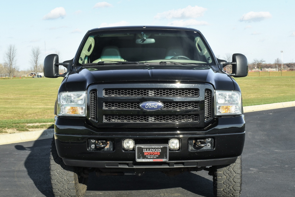 Sold: 2005 Ford Excursion Limited