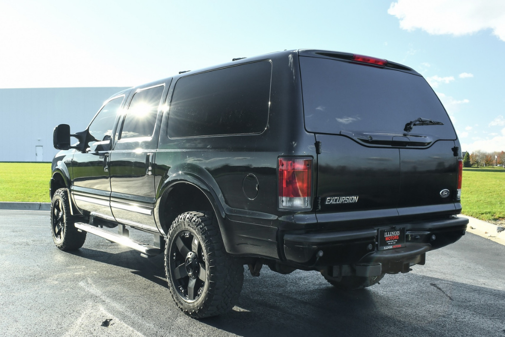Sold: 2005 Ford Excursion Limited - 5