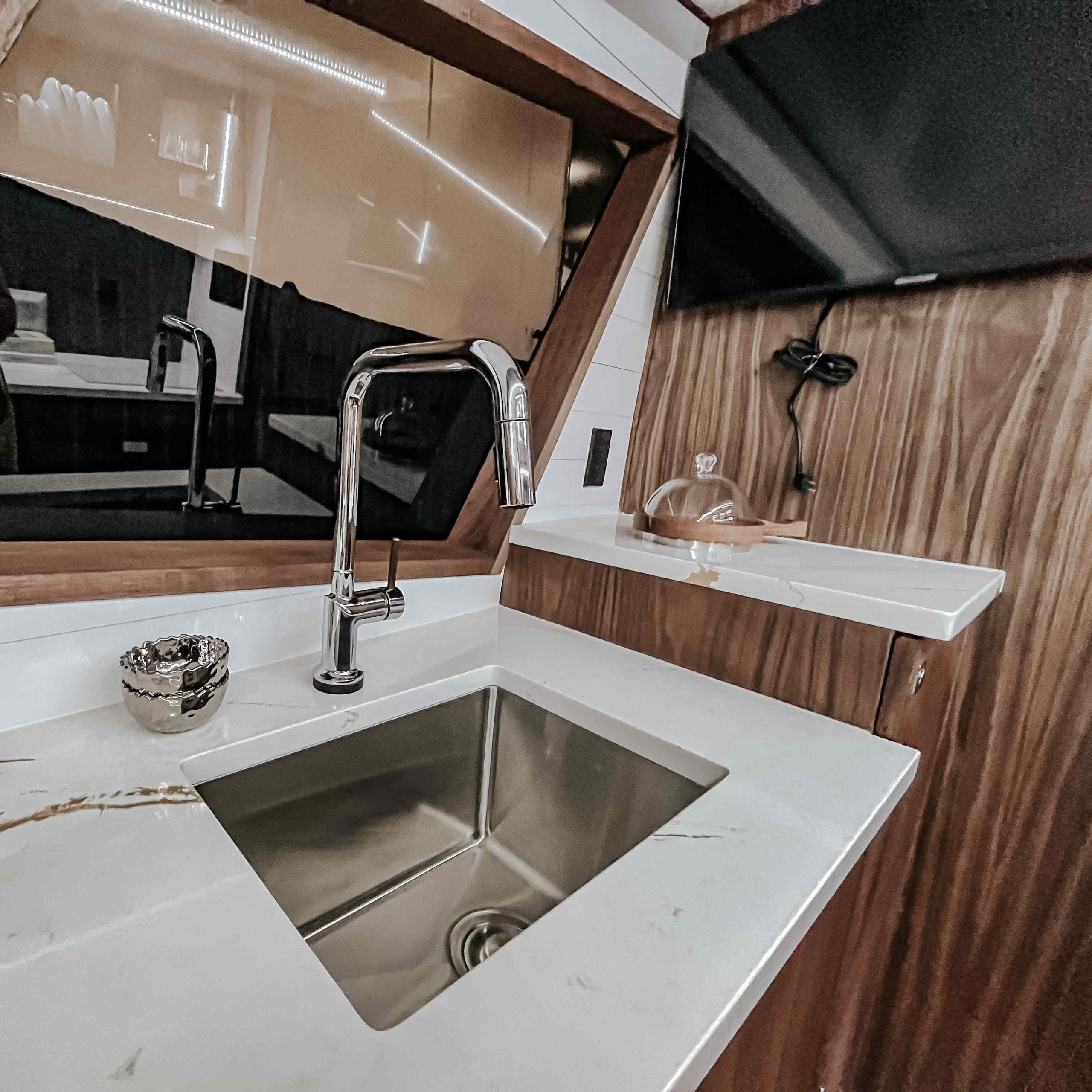 Sold: 27North 30A Ascender