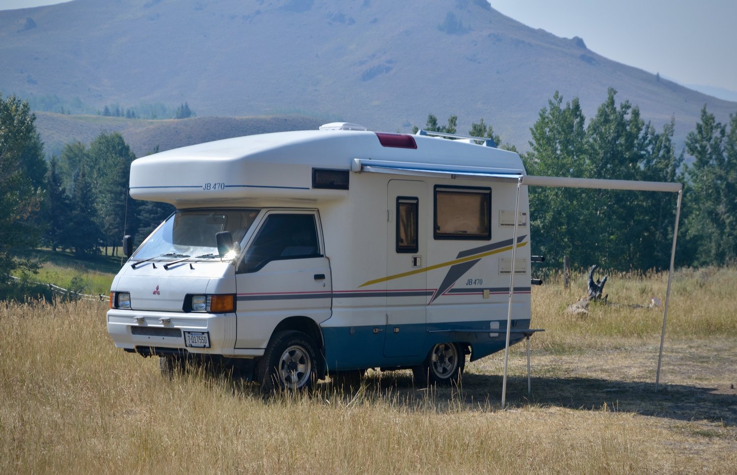 Sold: 1995 Mitsubishi Delica JB470 Camper