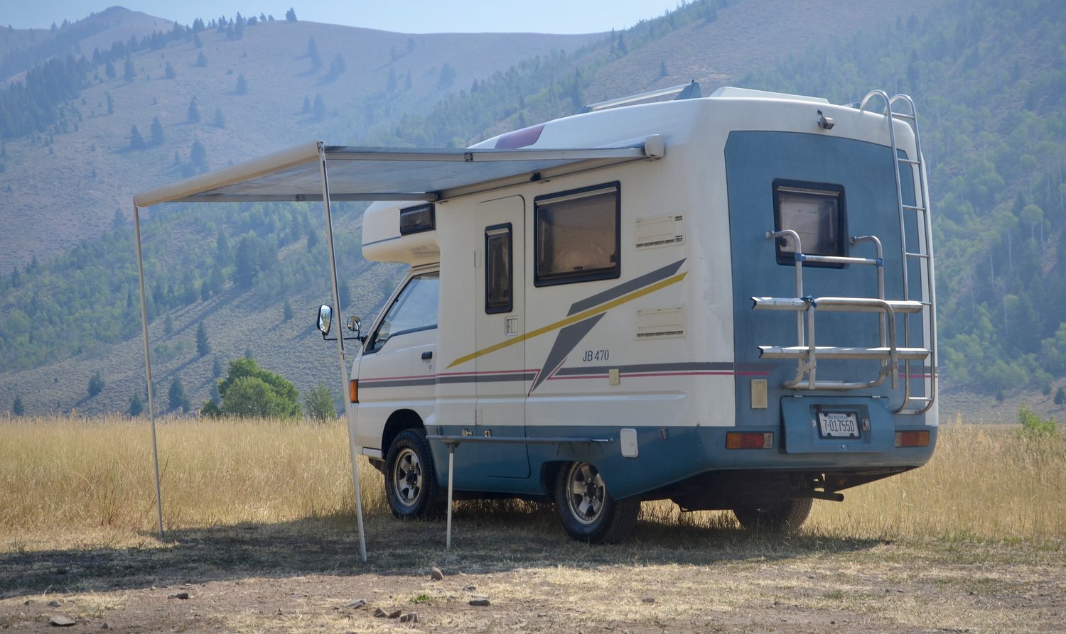 Sold: 1995 Mitsubishi Delica JB470 Camper