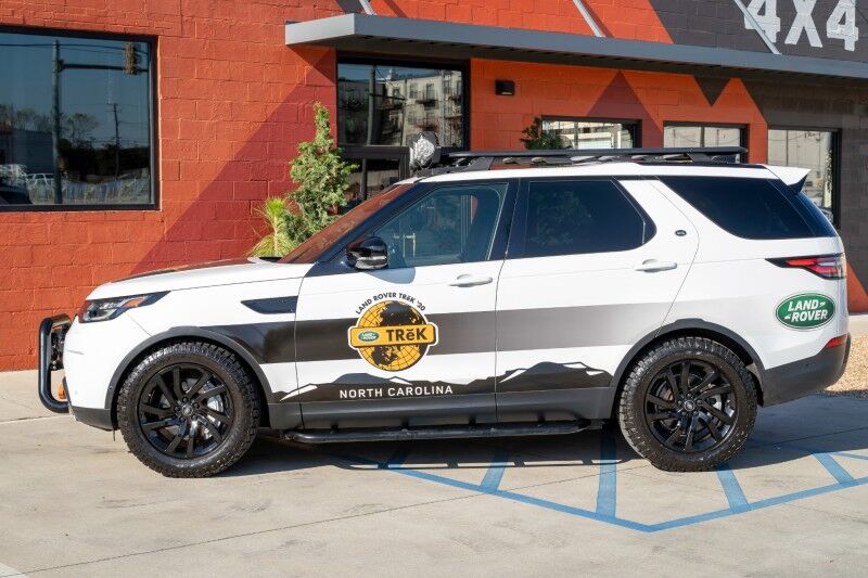 2020 Land Rover Discovery HSE TReK Edition - 3