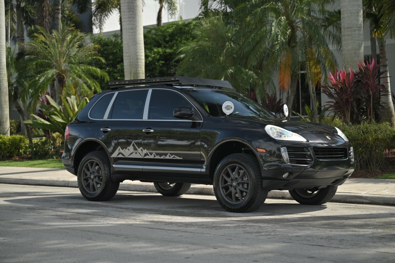 Sold: 2009 Porsche Cayenne S